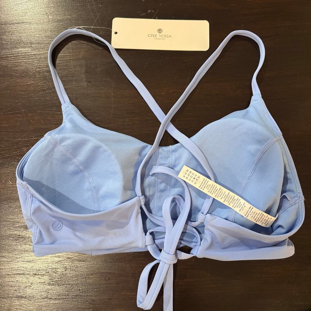 CRZ YOGA Ice Blue Strappy Back Butterlux Sports Bra NWT Sz Medium Clean Girl - Picture 3 of 3